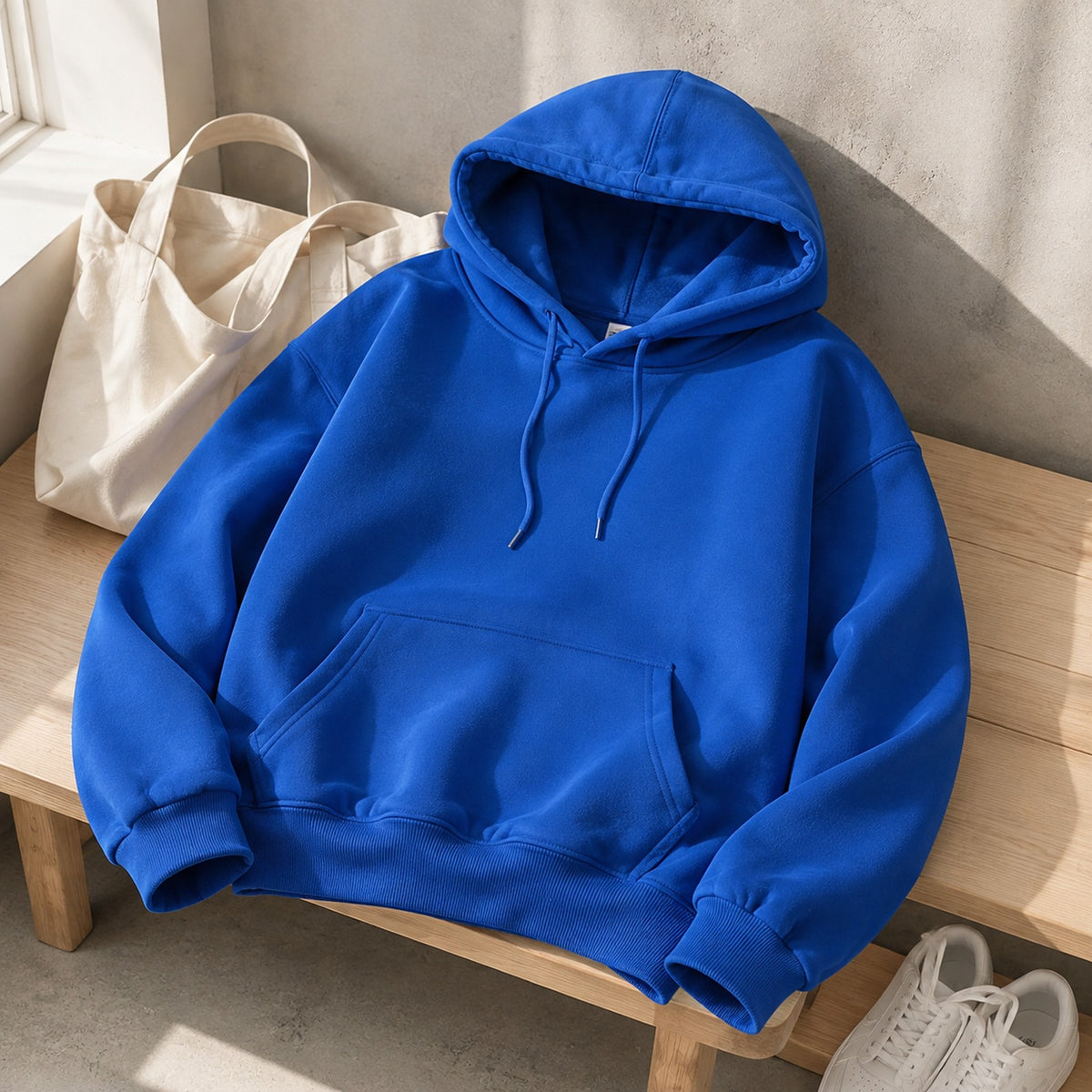 600gsm fleece lined pullover hoodie - minimal lifestyle setting